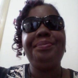 Meet your Posher, Letitia